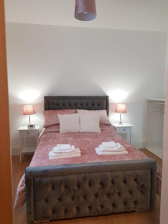 Annie'S House With Thermal Health Spa Moville Luaran gambar