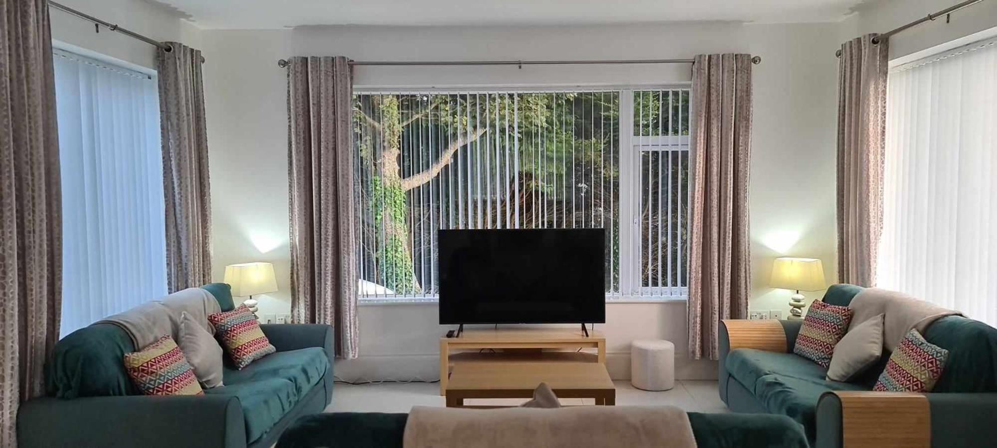 Annie'S House With Thermal Health Spa Moville Luaran gambar